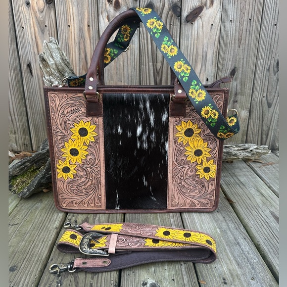 unbranded Handbags - 🌻LAST ONE! TOOLED LEATHER COWHIDE SUNFLOWER LAPTOP BAG PURSE w/ BELT STRAP🌻